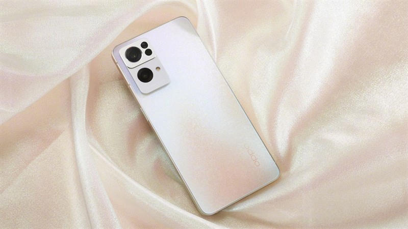 OPPO Reno7 Pro 5G c&oacute; những n&acirc;ng cấp đ&aacute;ng gi&aacute; về hiệu năng v&agrave; tiện &iacute;ch